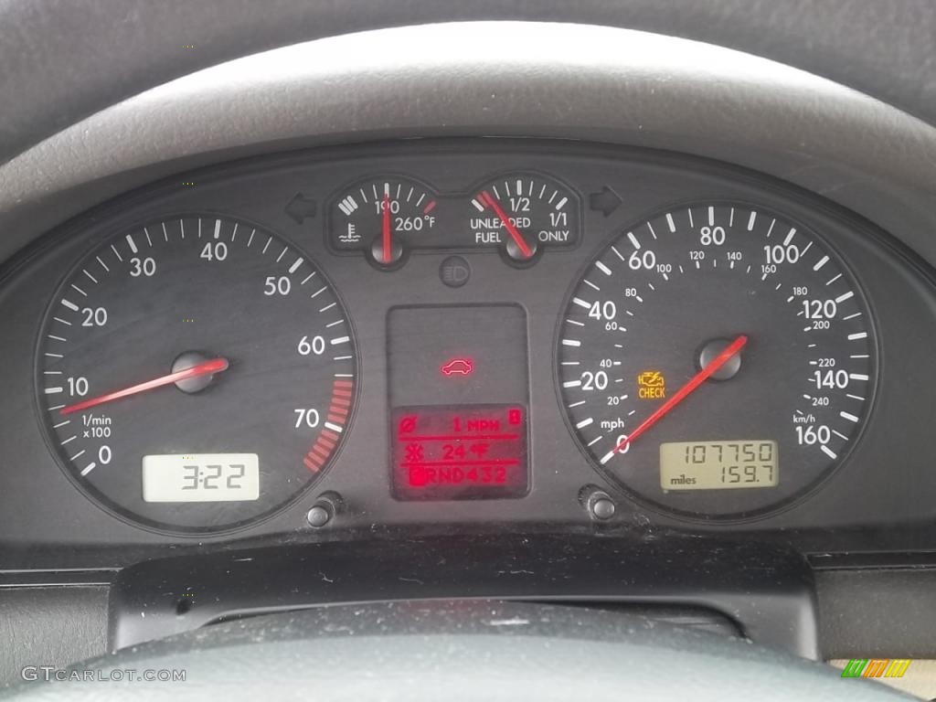 2001 Volkswagen Passat GLS Sedan Gauges Photo #43989760