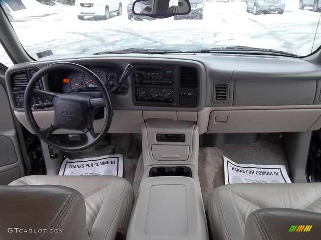 2002 GMC Yukon XL SLT 4x4 Graphite/Pewter Dashboard Photo #43989872