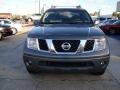 2008 Storm Grey Nissan Frontier LE Crew Cab  photo #3