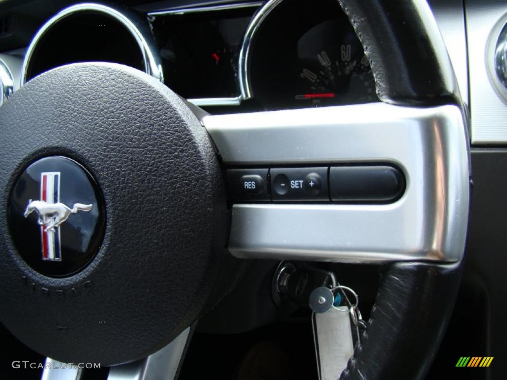 2007 Mustang V6 Premium Coupe - Black / Dark Charcoal photo #21