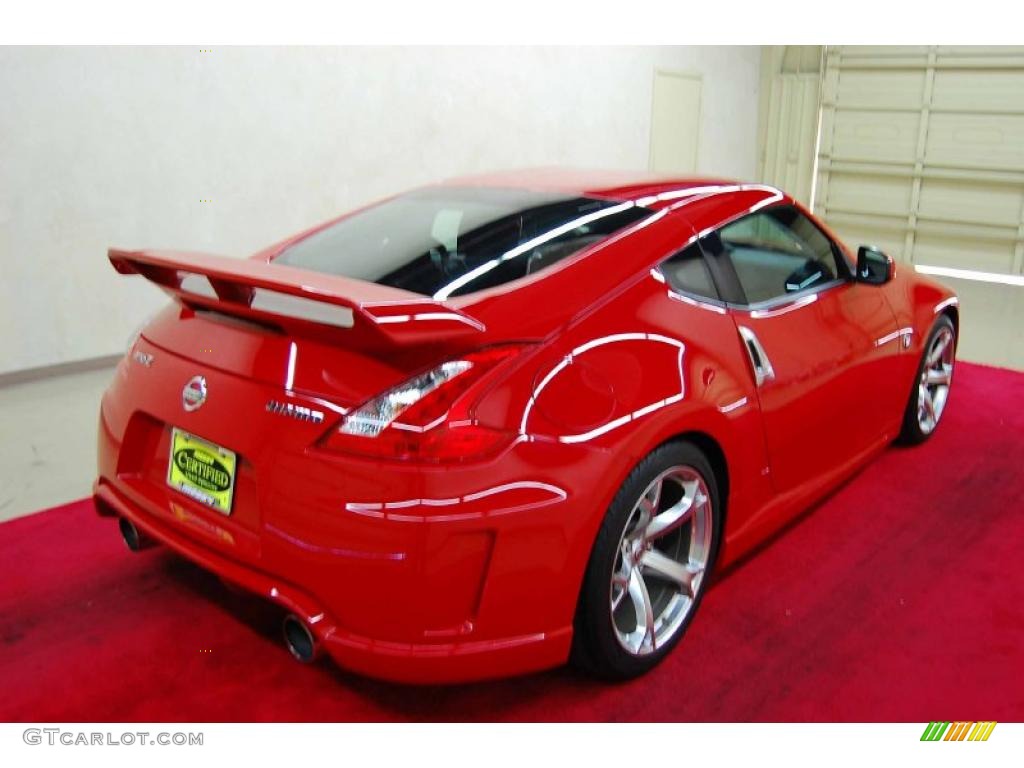 Solid Red 2009 Nissan 370Z NISMO Coupe Exterior Photo #44003115