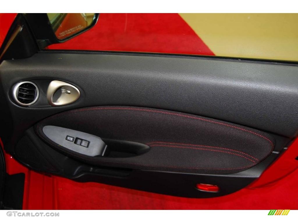 2009 Nissan 370Z NISMO Coupe NISMO Black/Red Door Panel Photo #44003249