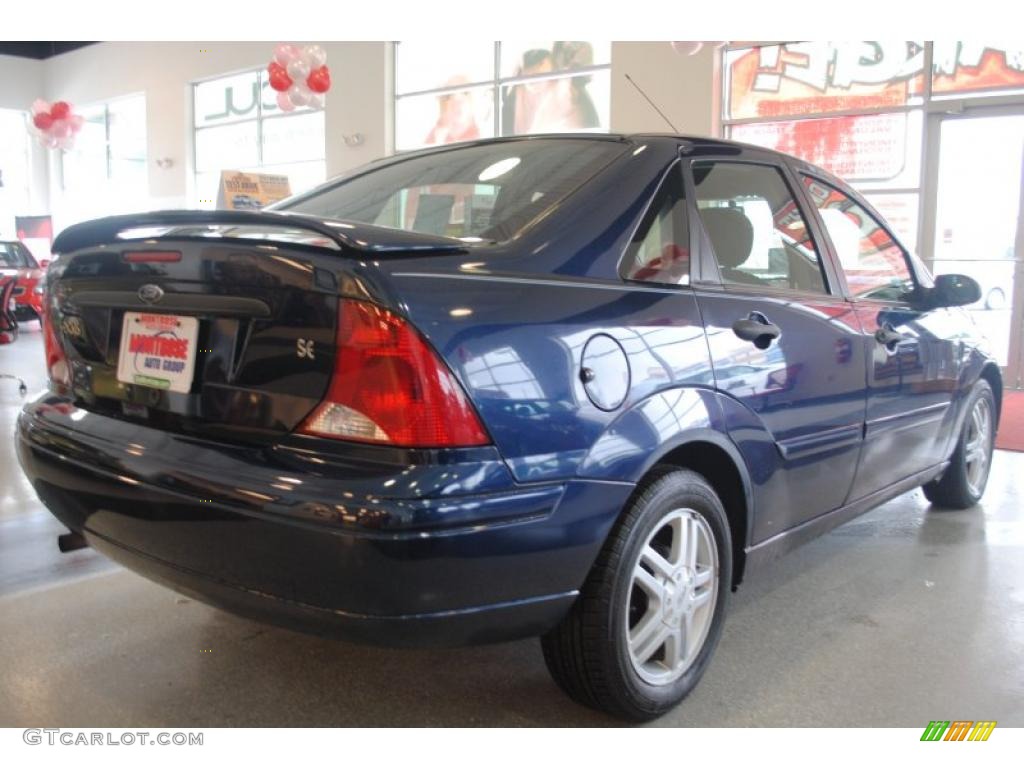 2001 Focus SE Sedan - Twilight Blue Metallic / Medium Graphite Grey photo #7