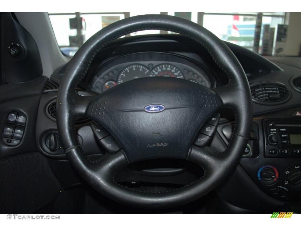 2001 Focus SE Sedan - Twilight Blue Metallic / Medium Graphite Grey photo #26