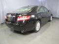 Black - Camry XLE Photo No. 11