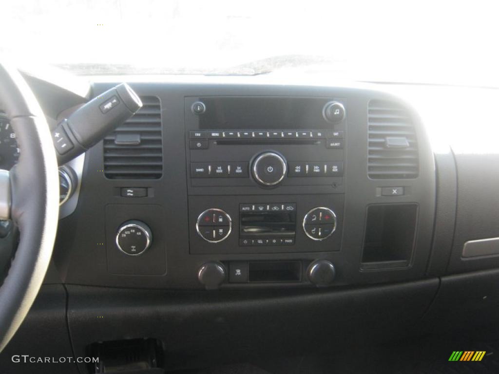 2011 Silverado 1500 LT Crew Cab 4x4 - Sheer Silver Metallic / Ebony photo #9