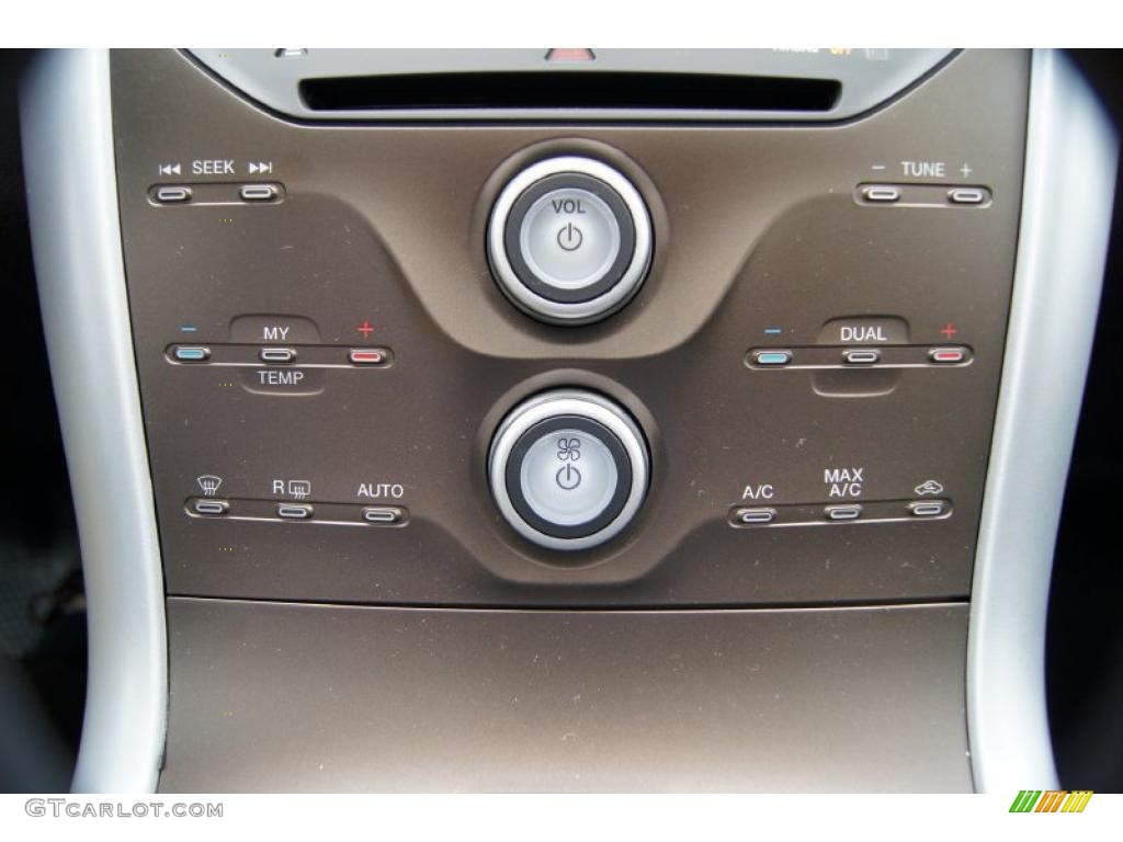 2011 Ford Edge SEL AWD Controls Photo #44018992