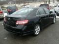 Black - Camry SE Photo No. 7