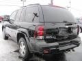 Black - TrailBlazer LS 4x4 Photo No. 20