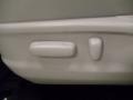 Aloe Green Metallic - Venza I4 Photo No. 31