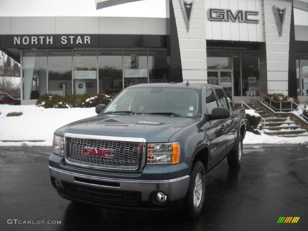 Storm Gray Metallic GMC Sierra 1500