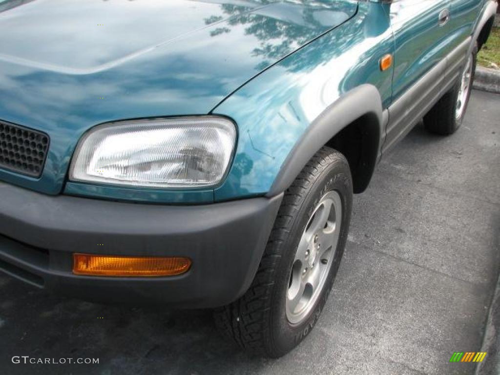 1997 RAV4 4WD - Dark Green Metallic / Gray photo #4