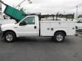Oxford White - F250 Super Duty XL Regular Cab Utility Photo No. 5