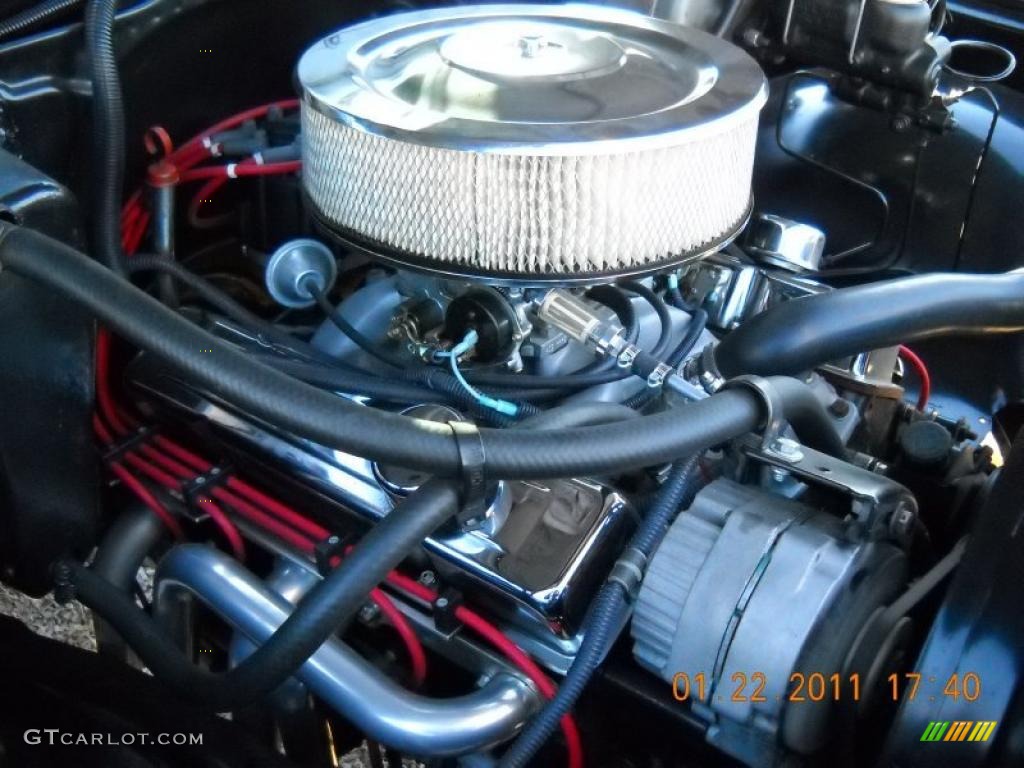 1967 Chevrolet C/K C20 Regular Cab Engine Photos