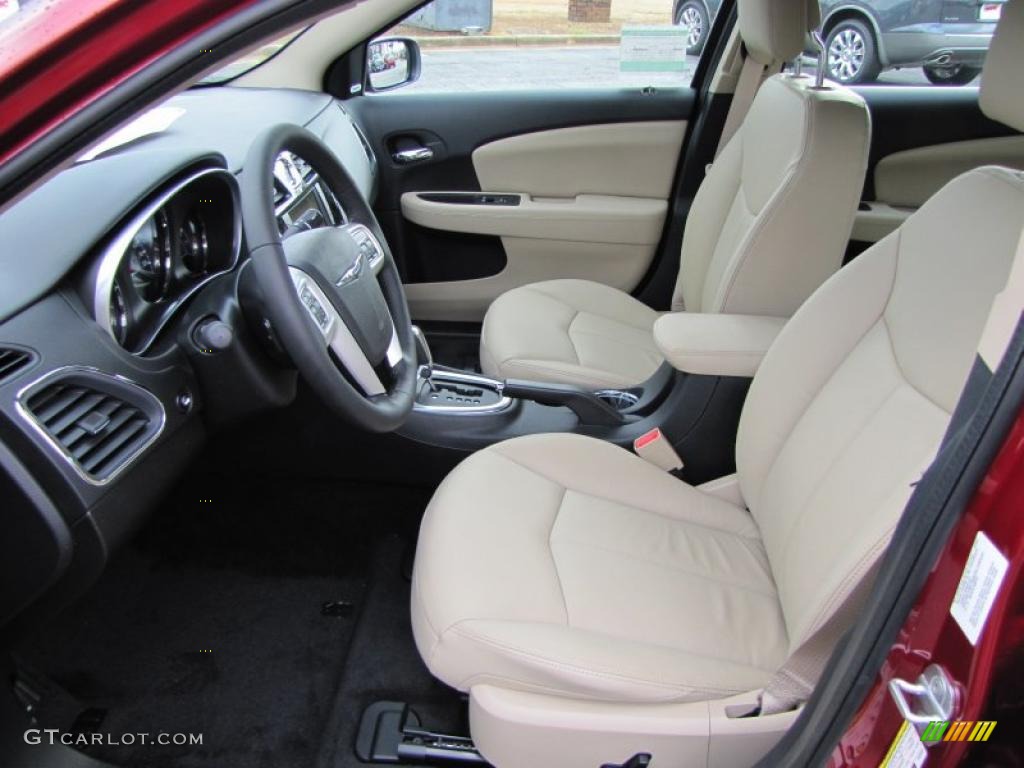 Black/Light Frost Beige Interior 2011 Chrysler 200 Limited Photo #44053980