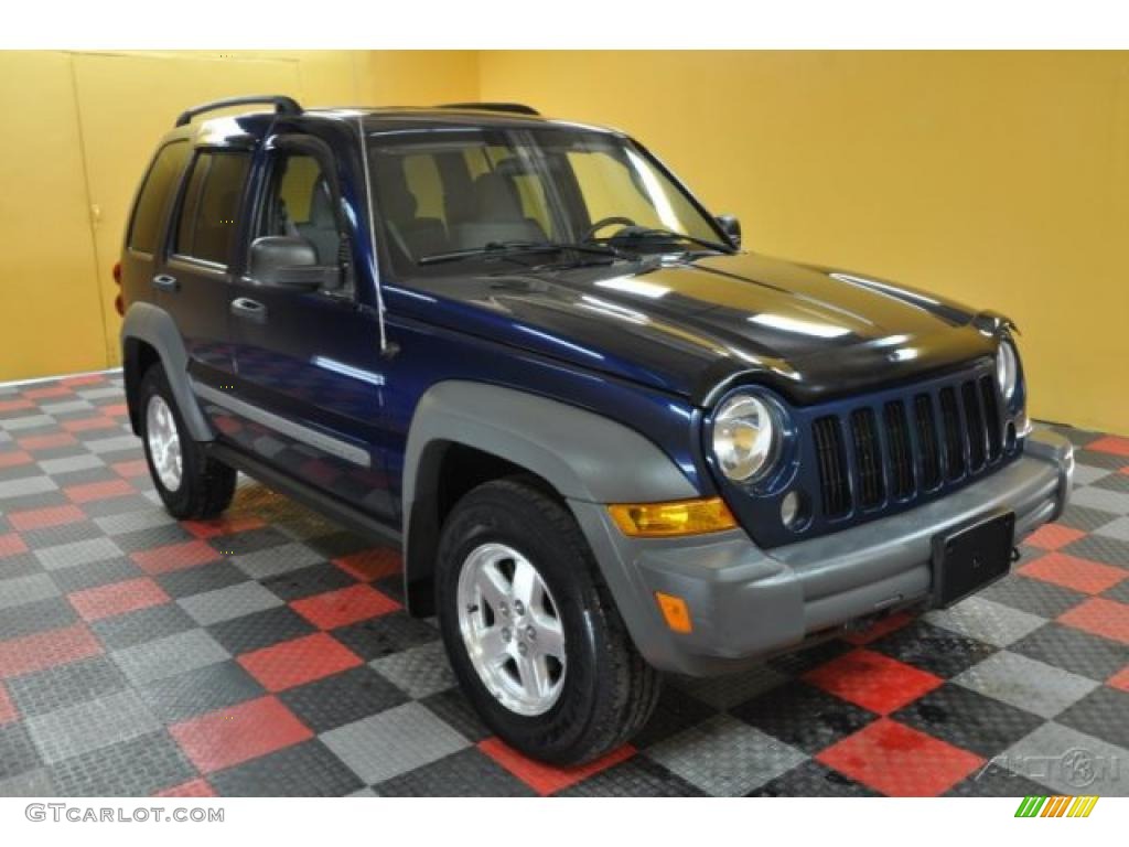 2005 Liberty CRD Sport 4x4 - Patriot Blue Pearl / Medium Slate Gray photo #1