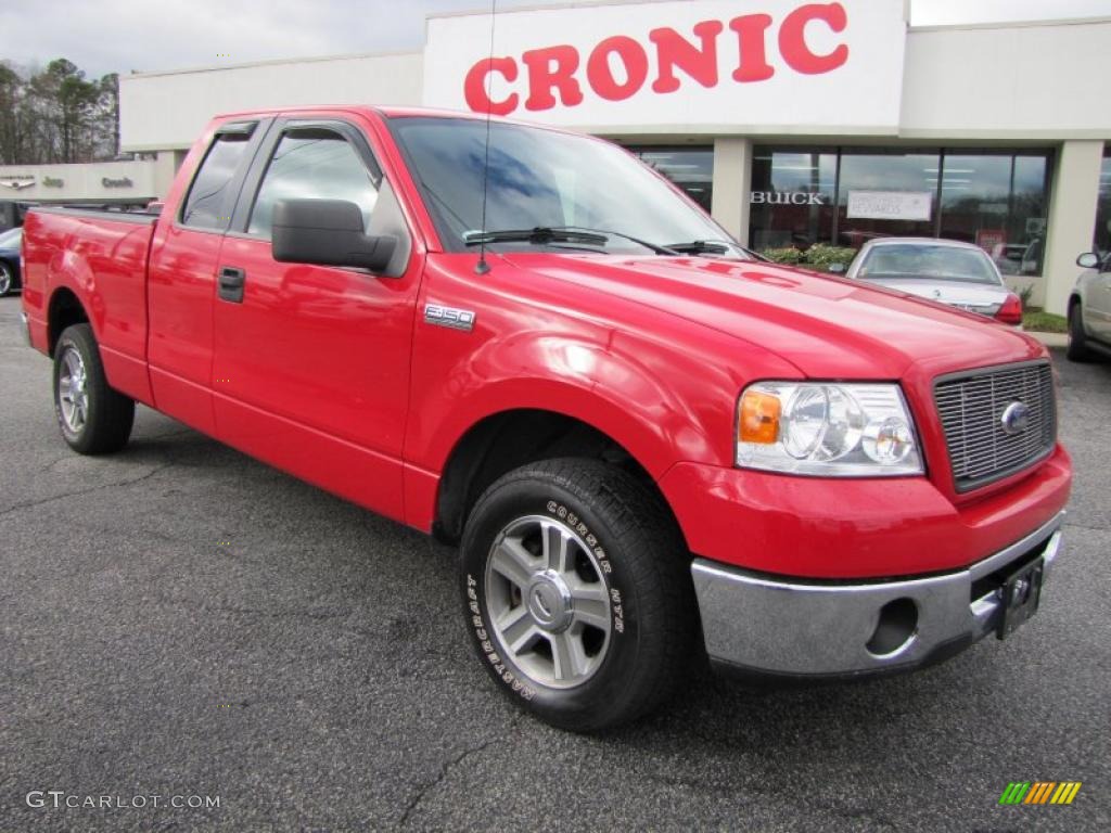 2006 F150 XLT SuperCab - Bright Red / Medium/Dark Flint photo #1