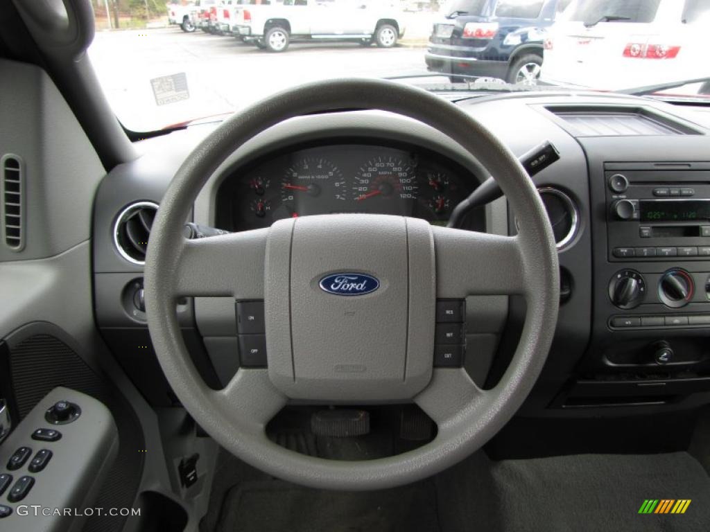 2006 F150 XLT SuperCab - Bright Red / Medium/Dark Flint photo #17