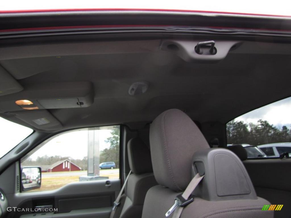 2006 F150 XLT SuperCab - Bright Red / Medium/Dark Flint photo #18