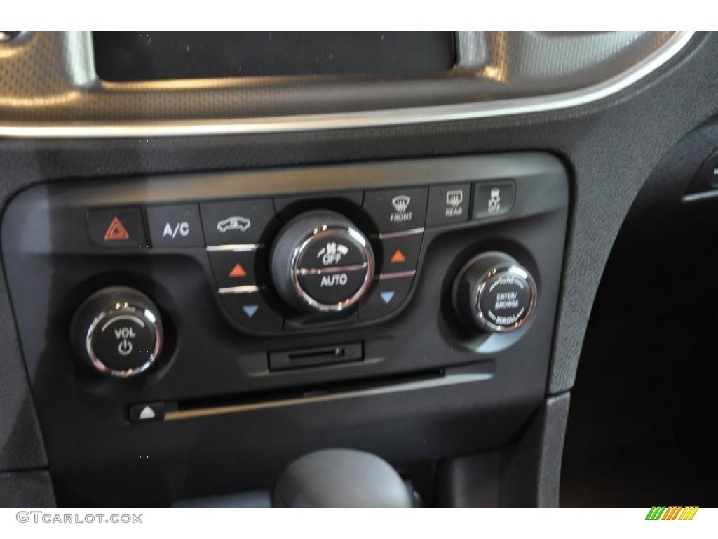2011 Dodge Charger R/T Plus Controls Photo #44066993