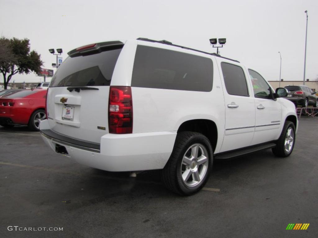 White Diamond Tintcoat 2009 Chevrolet Suburban LTZ 4x4 Exterior Photo #44067285
