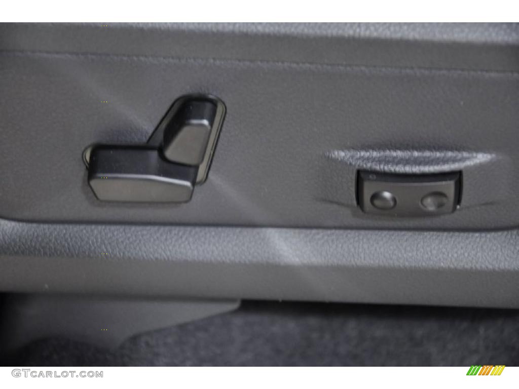 2011 Ram 1500 Big Horn Quad Cab - Deep Cherry Red Crystal Pearl / Dark Slate Gray/Medium Graystone photo #12