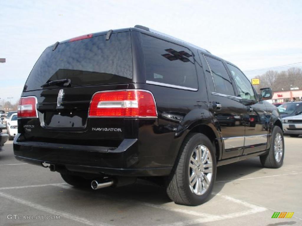 2008 Navigator Luxury - Black / Stone photo #3