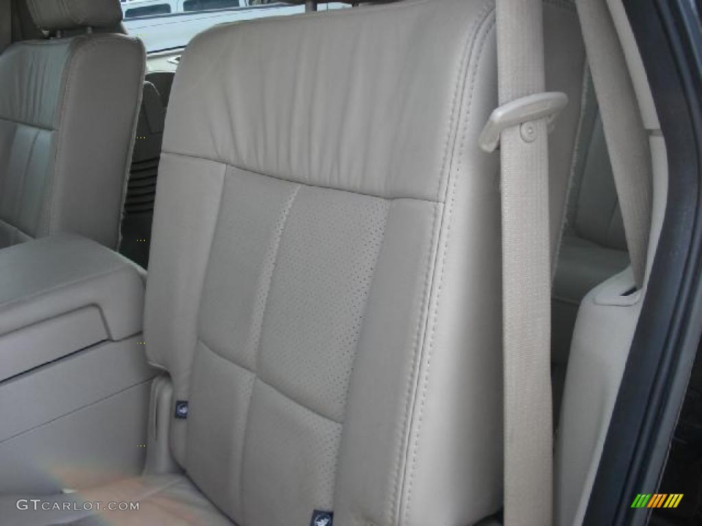 2008 Navigator Luxury - Black / Stone photo #11