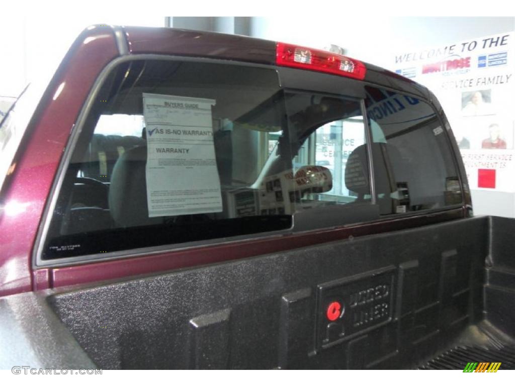 2005 Ram 1500 ST Regular Cab - Deep Molten Red Pearl / Dark Slate Gray photo #17