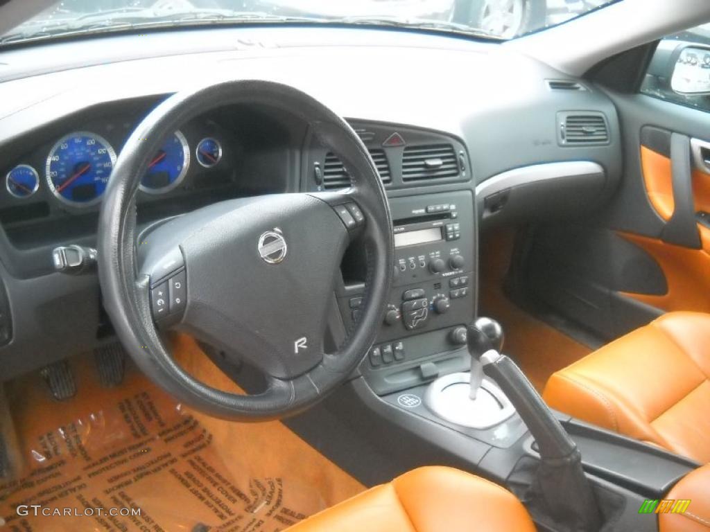 2004 Volvo S60 R AWD interior Photo #44074656