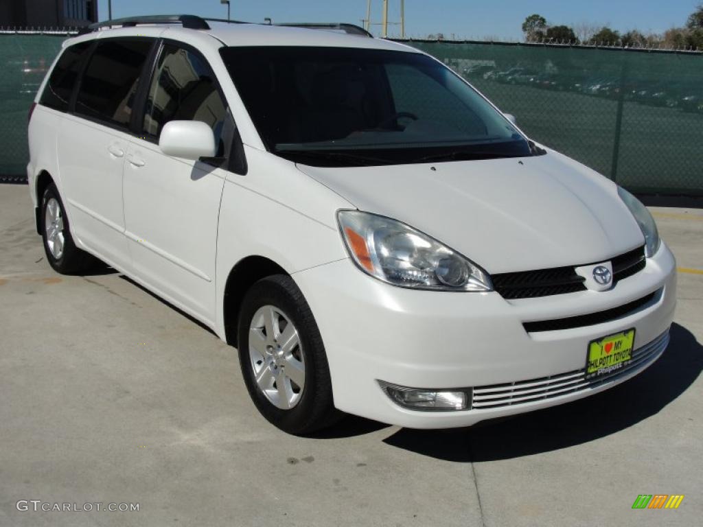 2004 Sienna XLE - Arctic Frost White Pearl / Stone Gray photo #1