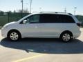 2004 Arctic Frost White Pearl Toyota Sienna XLE  photo #6