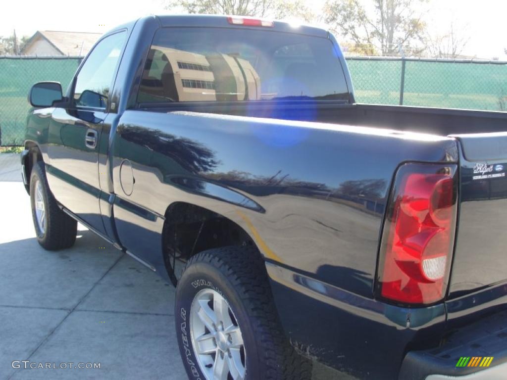 2006 Silverado 1500 LT Regular Cab 4x4 - Dark Blue Metallic / Dark Charcoal photo #5