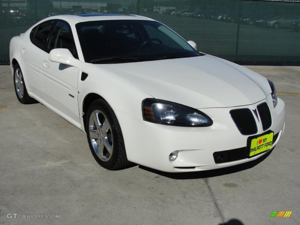 2008 Grand Prix GXP Sedan - Ivory White / Ebony photo #1