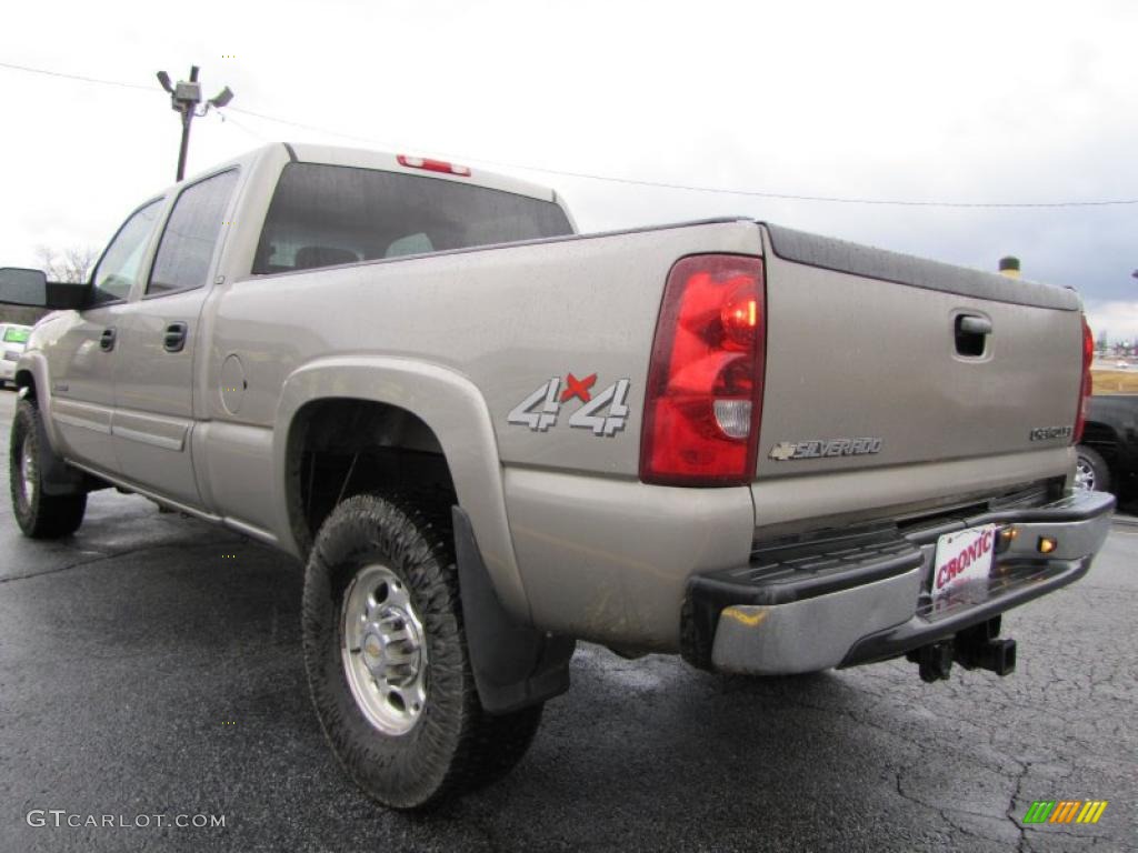 2003 Silverado 2500HD LS Crew Cab 4x4 - Light Pewter Metallic / Medium Gray photo #5