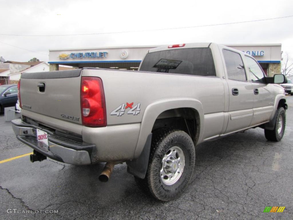 2003 Silverado 2500HD LS Crew Cab 4x4 - Light Pewter Metallic / Medium Gray photo #7