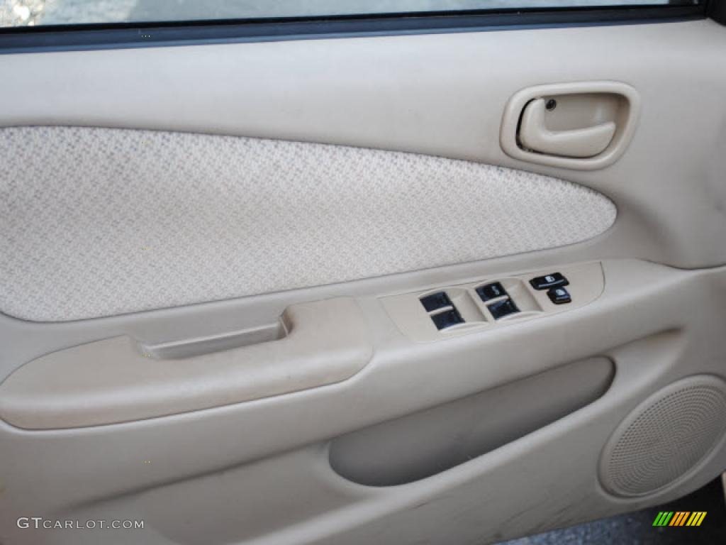 2000 Corolla CE - Sandrift Metallic / Pebble Beige photo #16