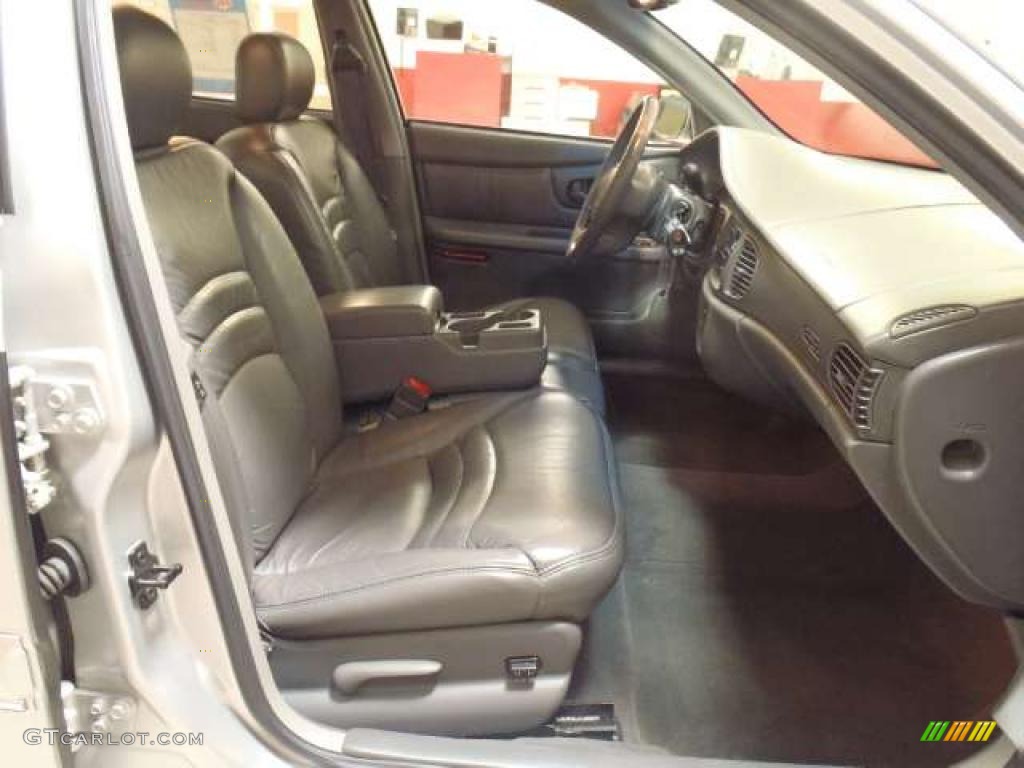 Medium Gray Interior 2001 Buick Century Limited Photo #44089720