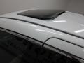 Taffeta White - Odyssey EX-L Photo No. 2