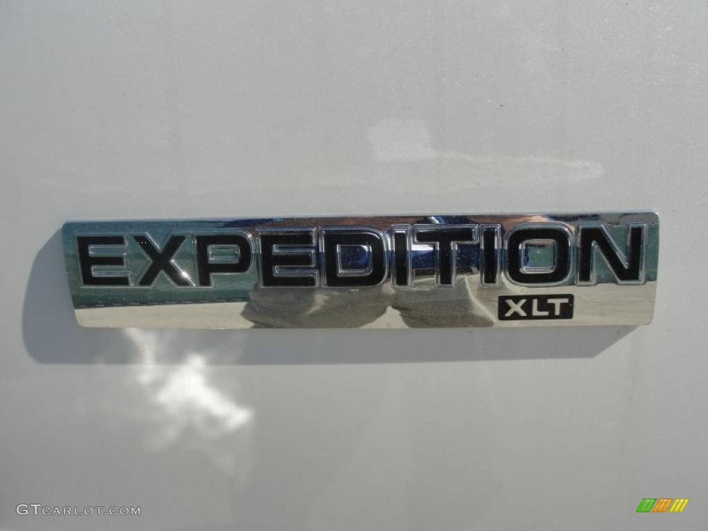 2011 Ford Expedition XLT Marks and Logos Photo #44094704