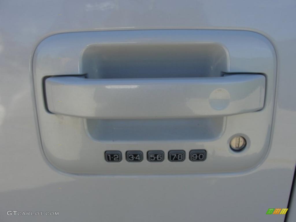 2011 F150 Lariat SuperCab - White Platinum Metallic Tri-Coat / Pale Adobe photo #17