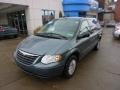 2007 Magnesium Pearl Chrysler Town & Country LX  photo #11