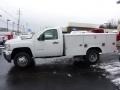 Summit White - Silverado 3500HD Regular Cab 4x4 Chassis Photo No. 4