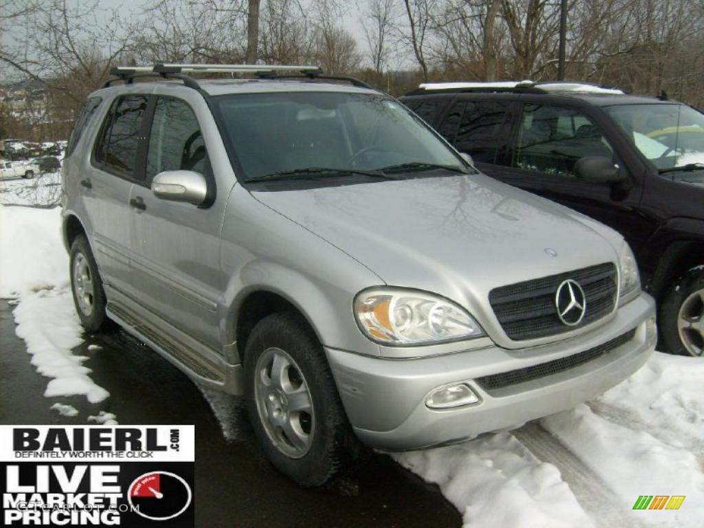 2003 ML 350 4Matic - Brilliant Silver Metallic / Charcoal photo #1