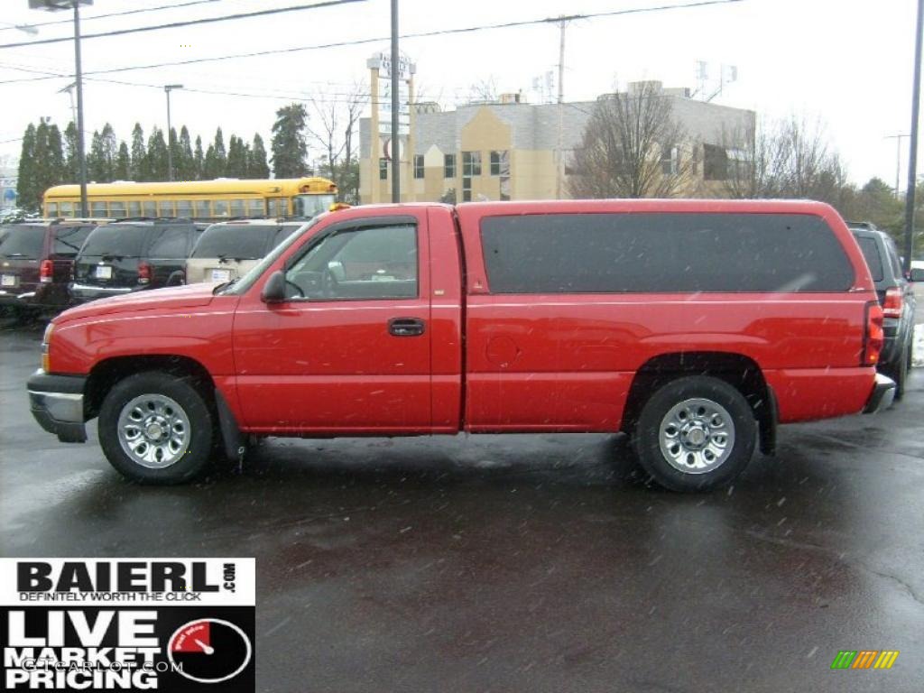 2005 Silverado 1500 Regular Cab - Victory Red / Dark Charcoal photo #4