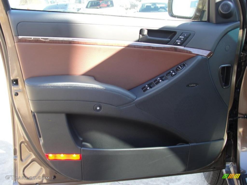 2011 Hyundai Veracruz Limited Saddle Leather Door Panel Photo #44109742