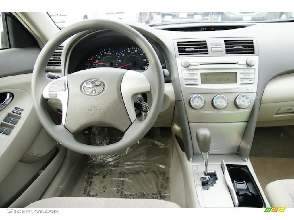 2011 Toyota Camry LE 6 Speed ECT-i Automatic Transmission Photo #44112134