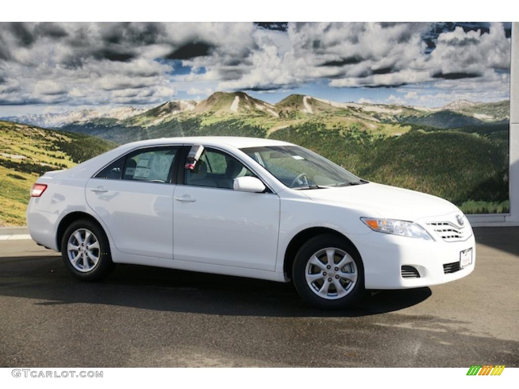 Super White 2011 Toyota Camry LE V6 Exterior Photo #44112578