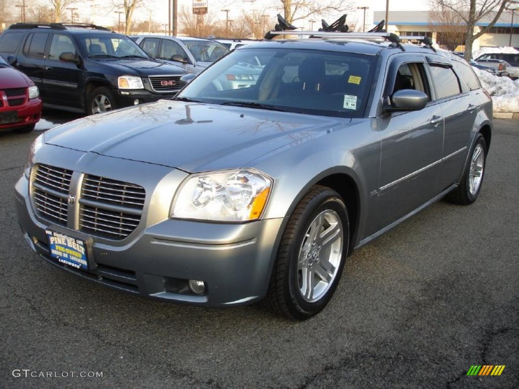 Silver Steel Metallic 2006 Dodge Magnum Standard Magnum Model Exterior Photo #44120194