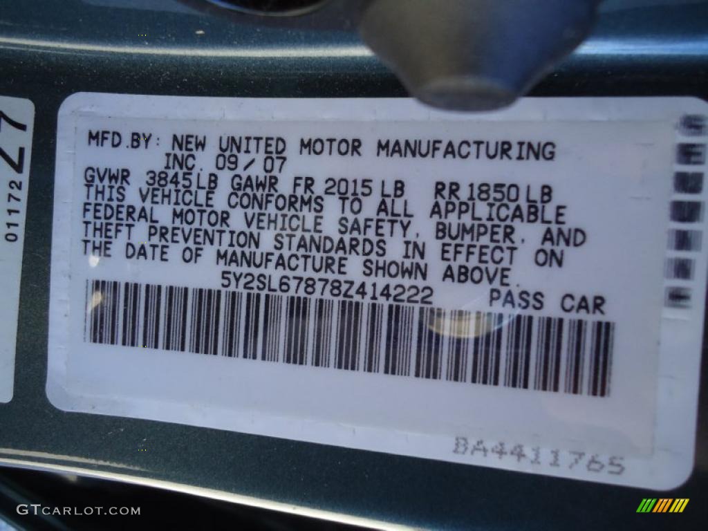 2008 Pontiac Vibe Standard Vibe Model Info Tag Photo #44122486